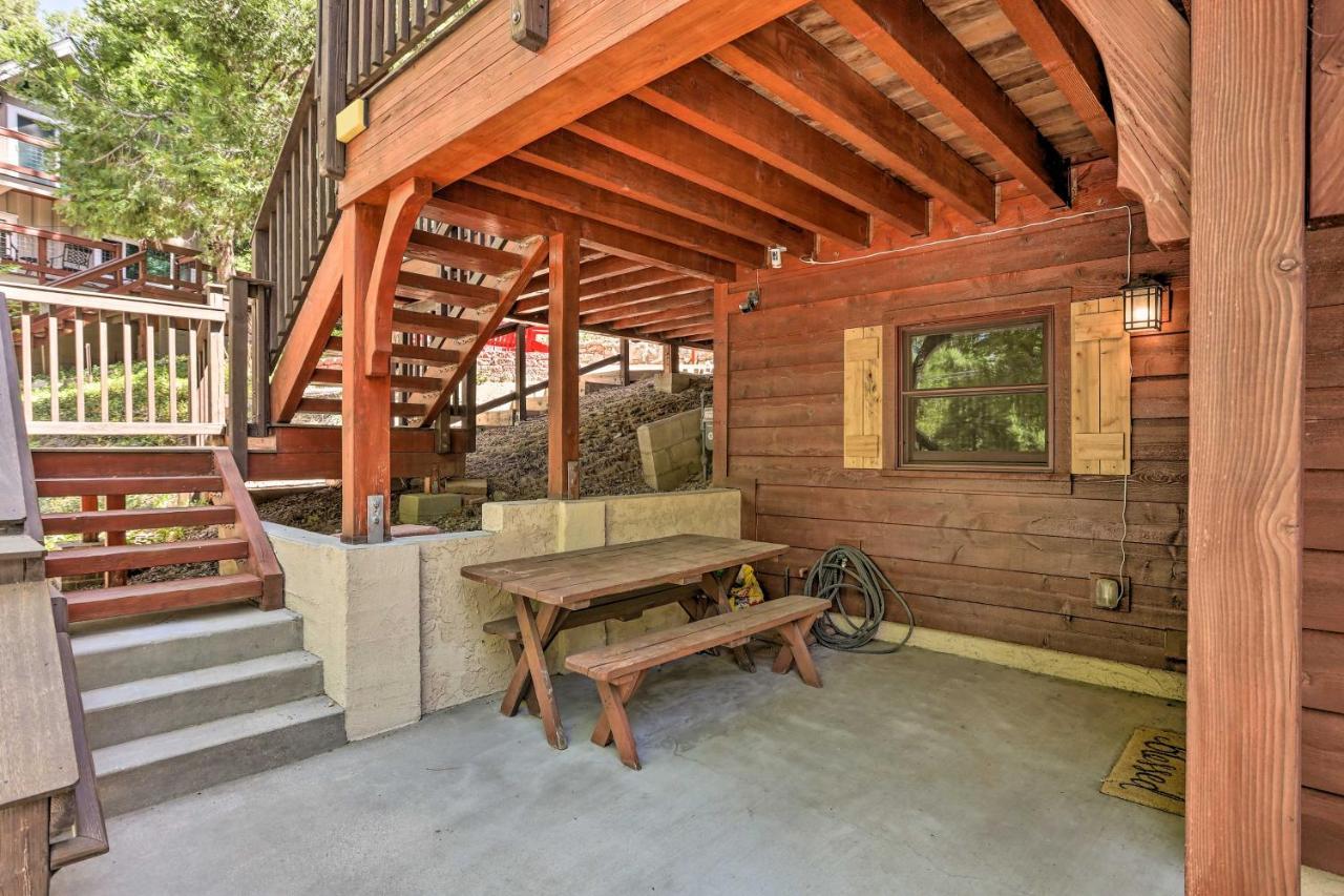 Steps To Lake Cabin With Deck In Lake Arrowhead Villa Exterior photo