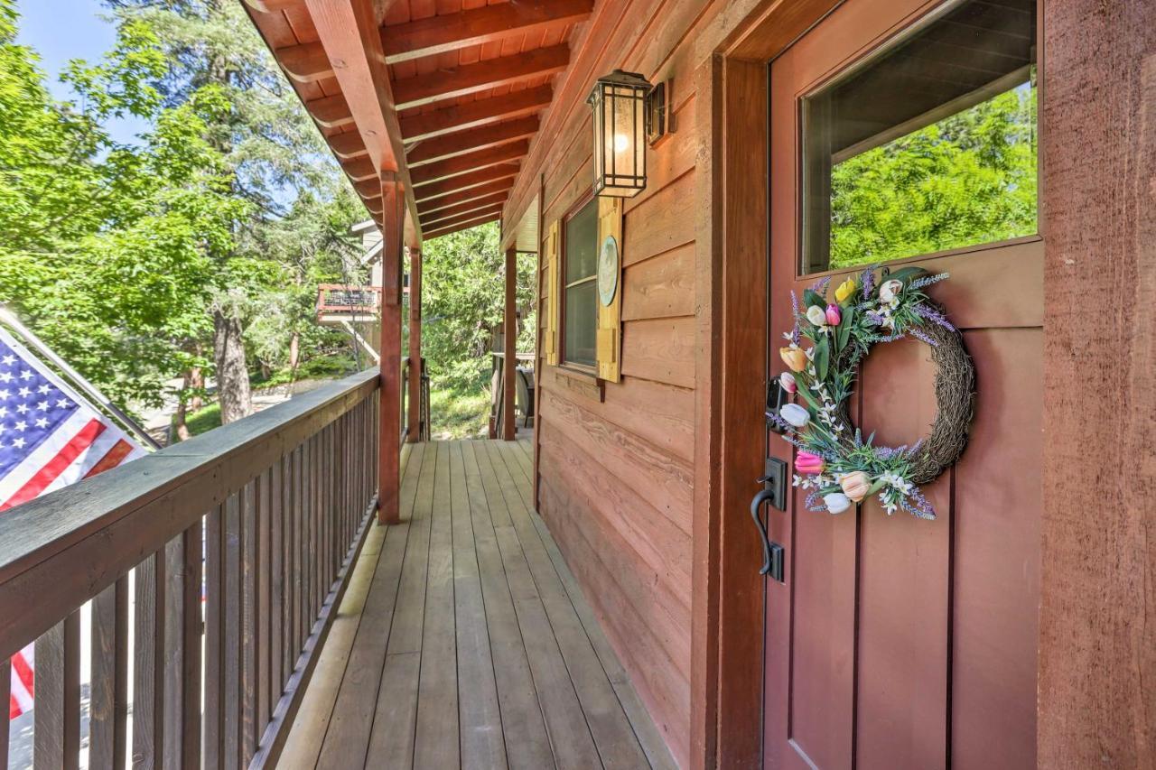 Steps To Lake Cabin With Deck In Lake Arrowhead Villa Exterior photo